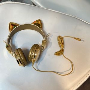 New without tags Pottery Barn Teens headphones with cat ears
